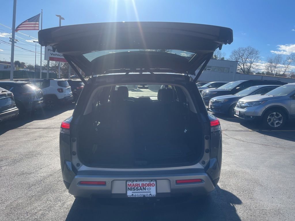 Certified 2023 Nissan Pathfinder SL AWD/4WD image 13