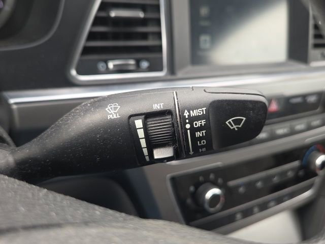Used 2016 Hyundai Sonata SE FWD image 37