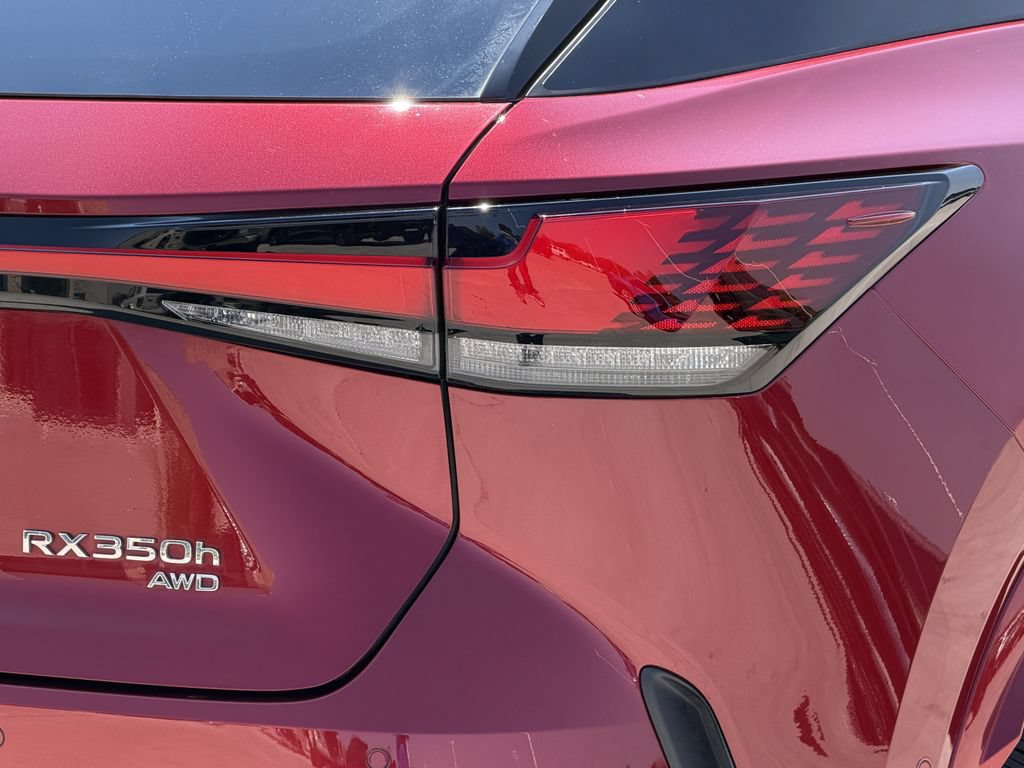 Used 2023 Lexus RX 350 w/ Accessory Package (2T) AWD/4WD image 10