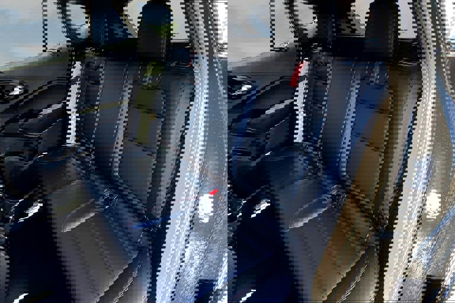 Used 2024 Chevrolet Trax RS w/ Driver Confidence Package image 14