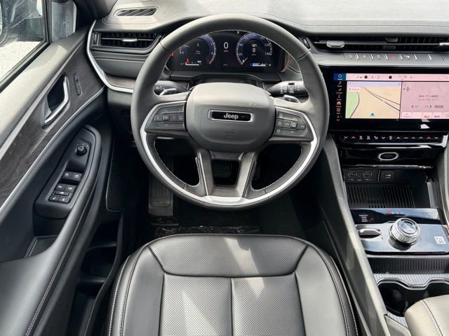 New 2026 Jeep Grand Cherokee Limited AWD/4WD image 38