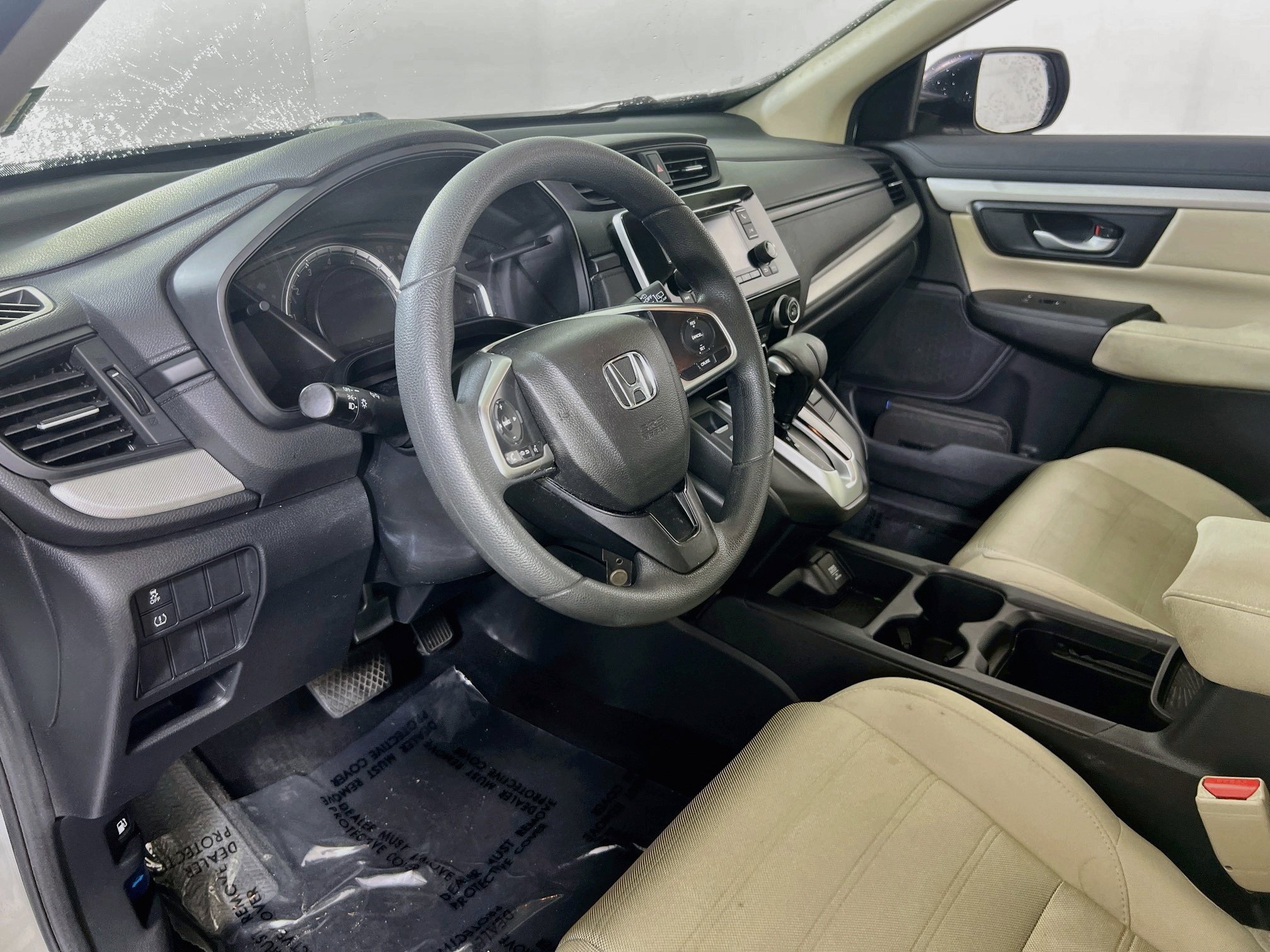 Used 2017 Honda CR-V LX image 9