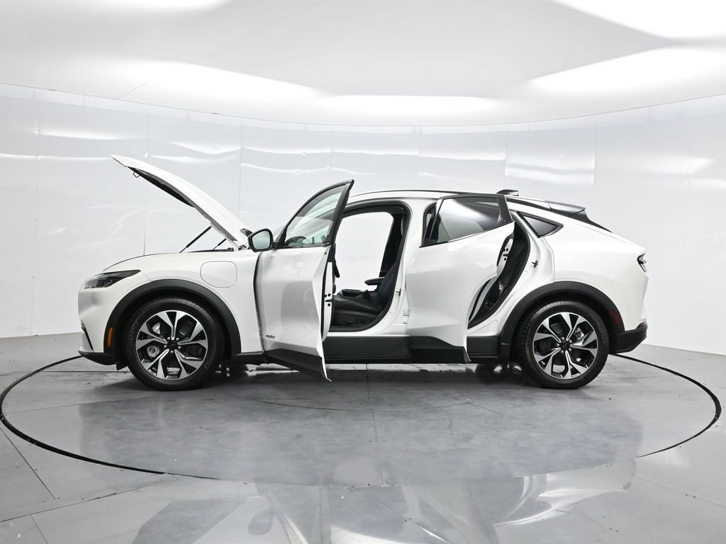 Used 2025 Ford Mustang Mach-E Select RWD image 40