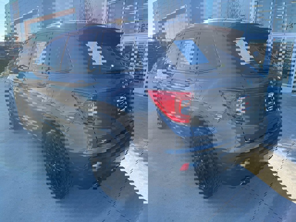 Used 2019 Honda Passport Sport image 16