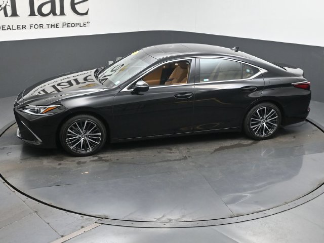 Used 2025 Lexus ES 350 w/ Premium Package FWD image 62