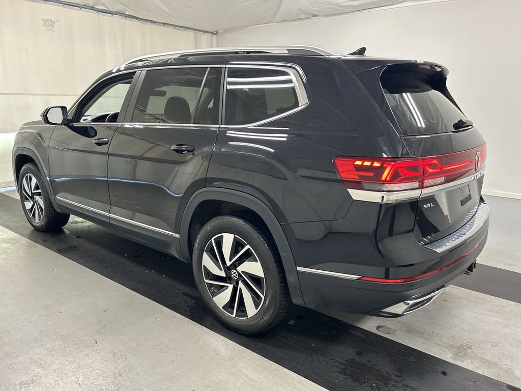Certified 2024 Volkswagen Atlas SEL image 7