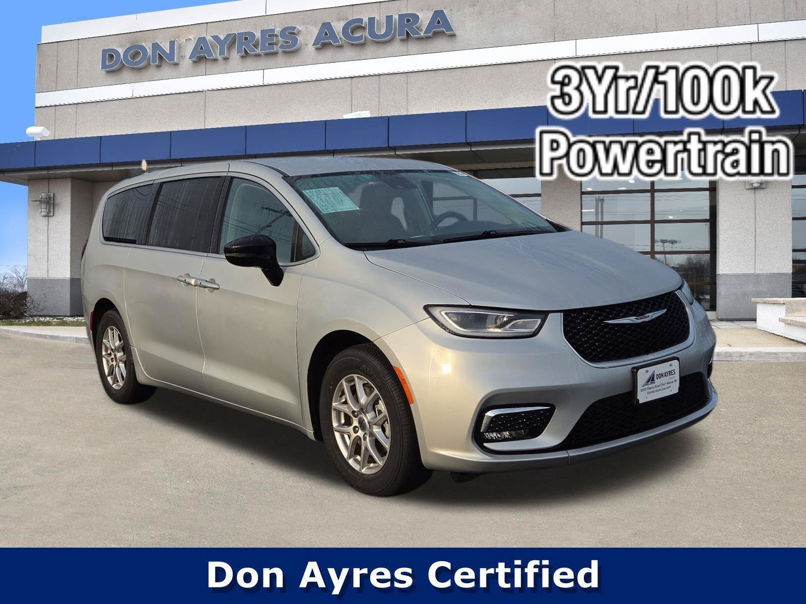 Used 2024 Chrysler Pacifica Touring-L