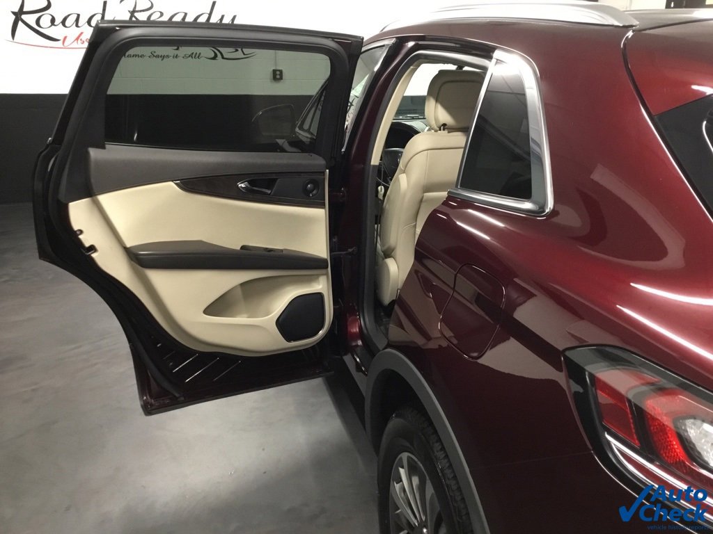 Used 2020 Lincoln Nautilus Reserve image 24