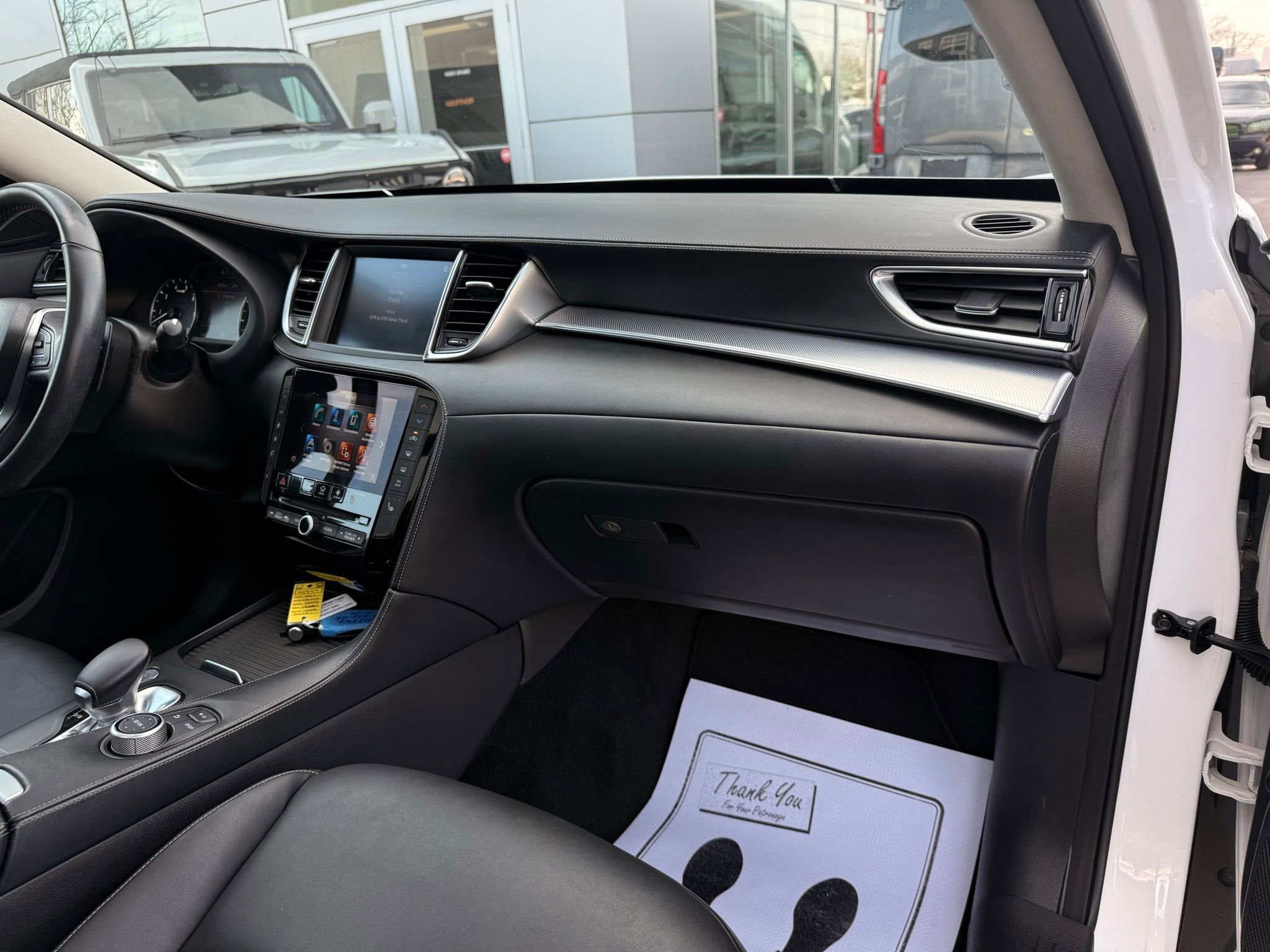 Used 2021 INFINITI QX50 Luxe image 16