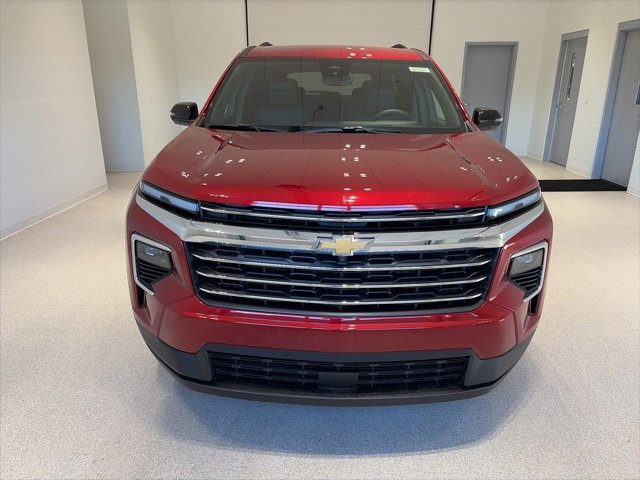 New 2026 Chevrolet Traverse LT w/ Driver Confidence Package image 2