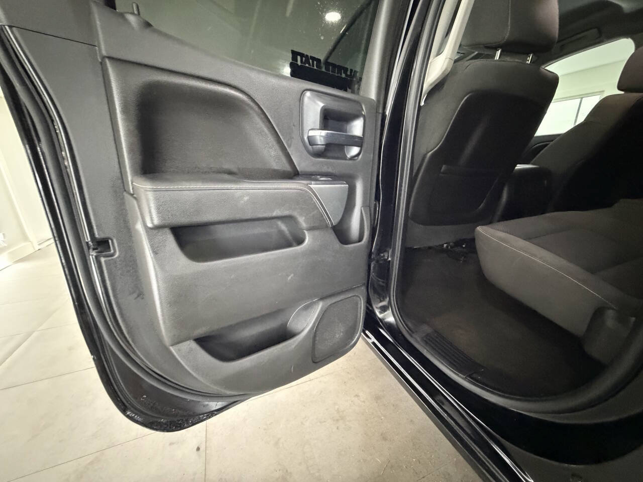 Used 2015 Chevrolet Silverado 1500 LT w/ Rally 2 Edition AWD/4WD image 24
