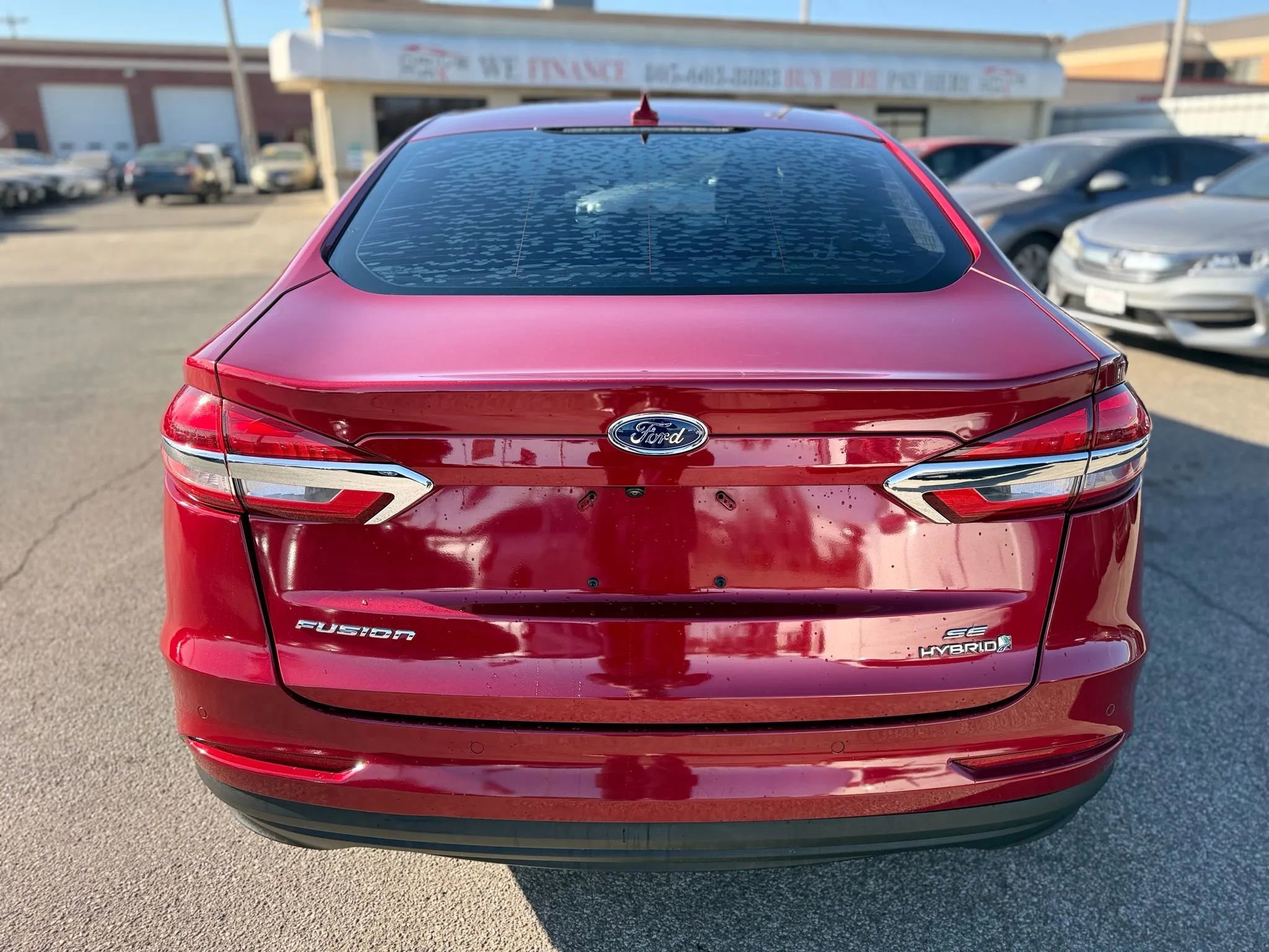 Used 2019 Ford Fusion SE FWD image 5