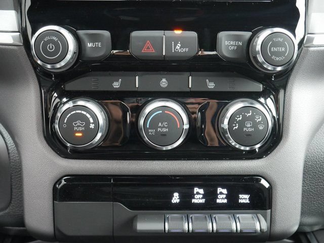 New 2026 RAM 1500 Big Horn AWD/4WD image 17