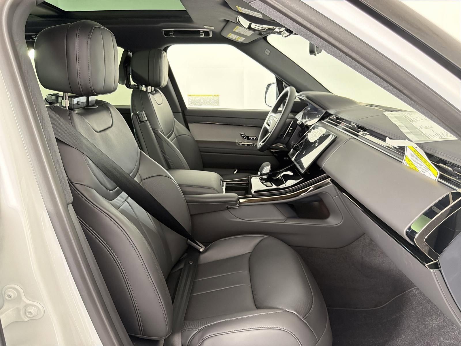 New 2026 Land Rover Range Rover Sport SE image 33