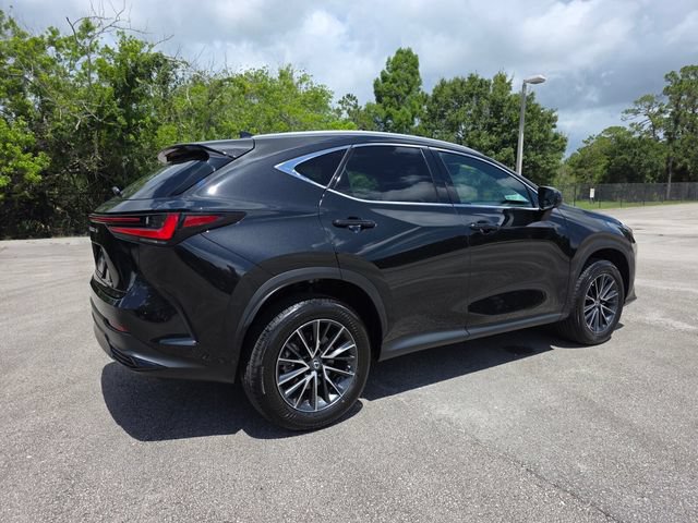 Used 2023 Lexus NX 250 FWD w/ Cold Area Package image 3