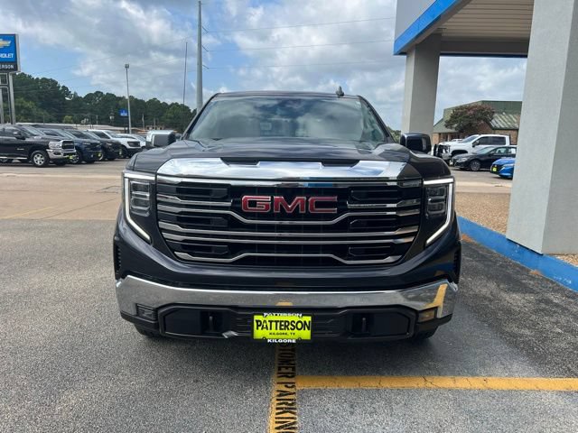 Used 2025 GMC Sierra 1500 SLT AWD/4WD image 2