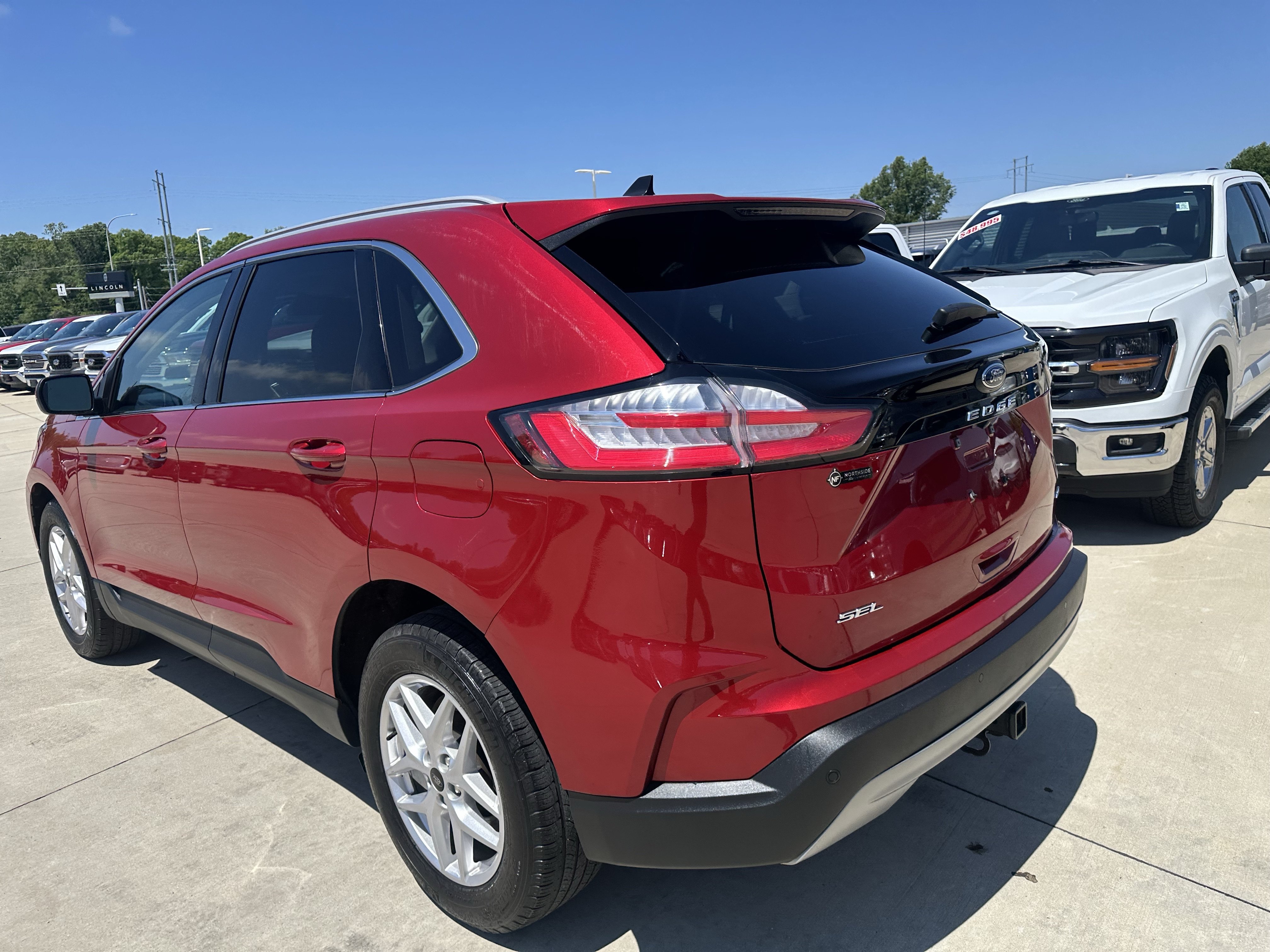 Used 2023 Ford Edge SEL w/ Convenience Package AWD/4WD image 8