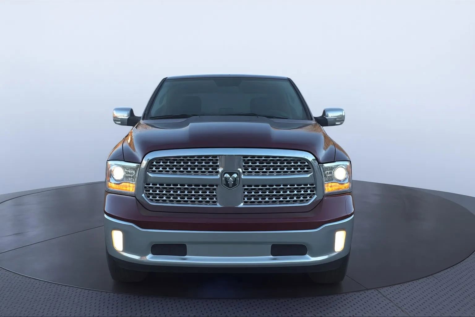 Used 2017 RAM 1500 Laramie w/ Convenience Group image 8