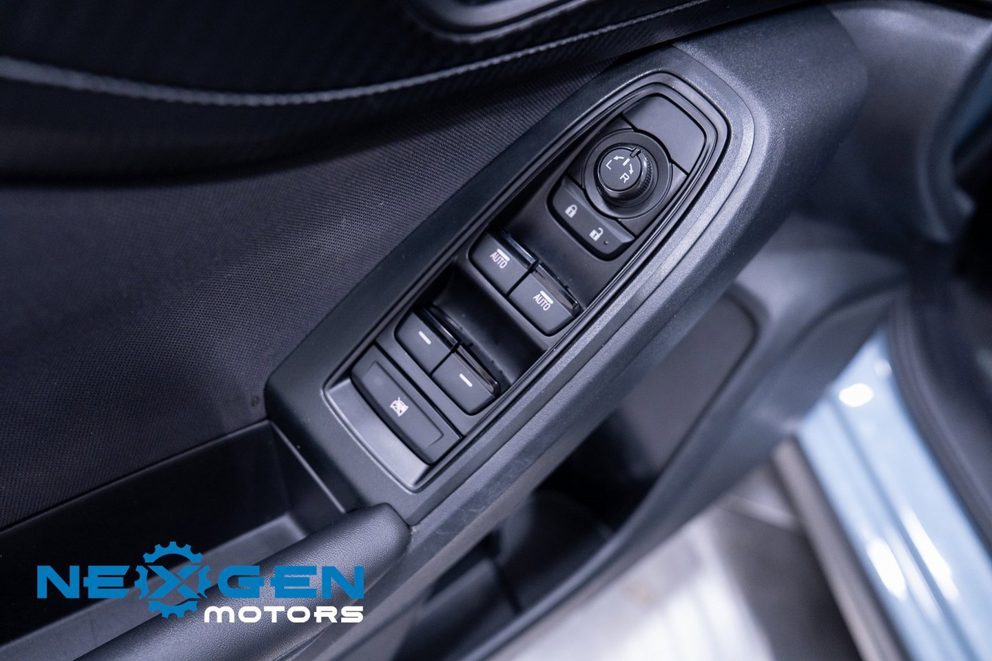 Used 2023 Subaru Crosstrek 2.0i image 22