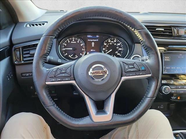 Used 2021 Nissan Rogue Sport SV w/ Technology Package image 19