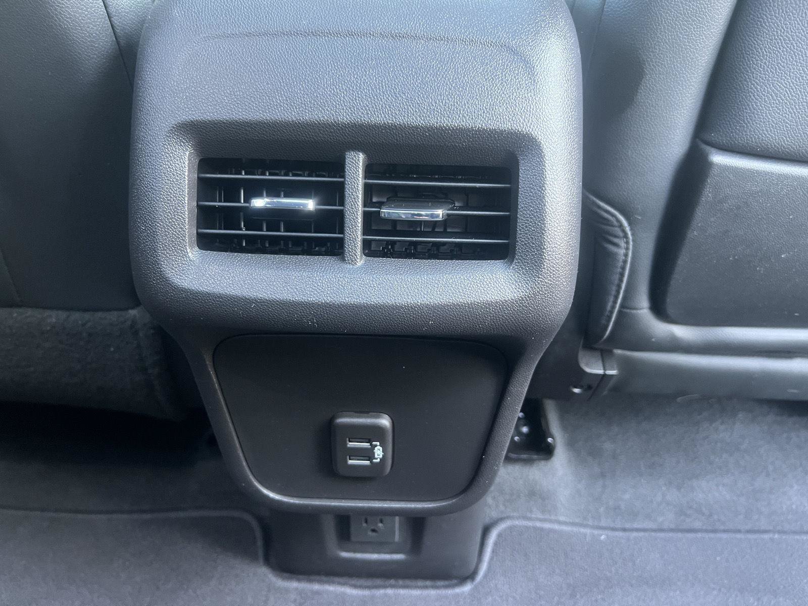 Used 2022 GMC Terrain SLT w/ Elevation Edition AWD/4WD image 15