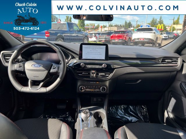 Used 2025 Ford Escape ST-Line Select AWD/4WD image 16