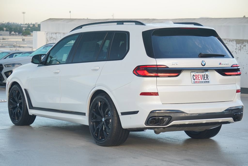 New 2026 BMW X7 M60i image 7