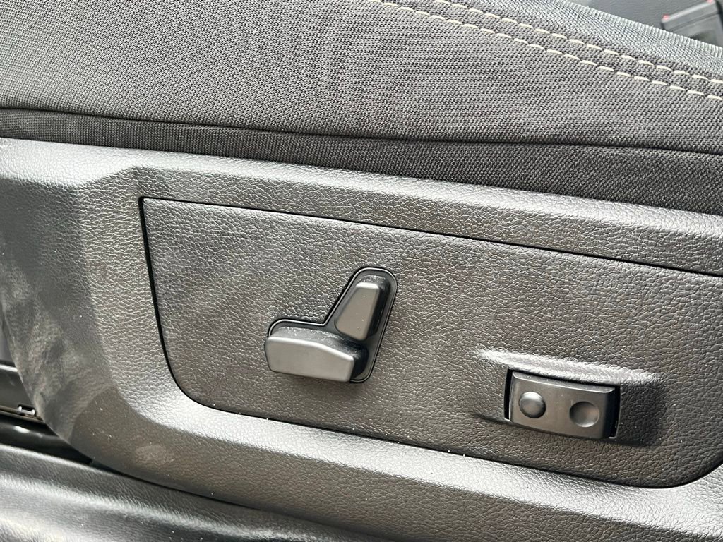 New 2025 RAM 2500 Big Horn image 15