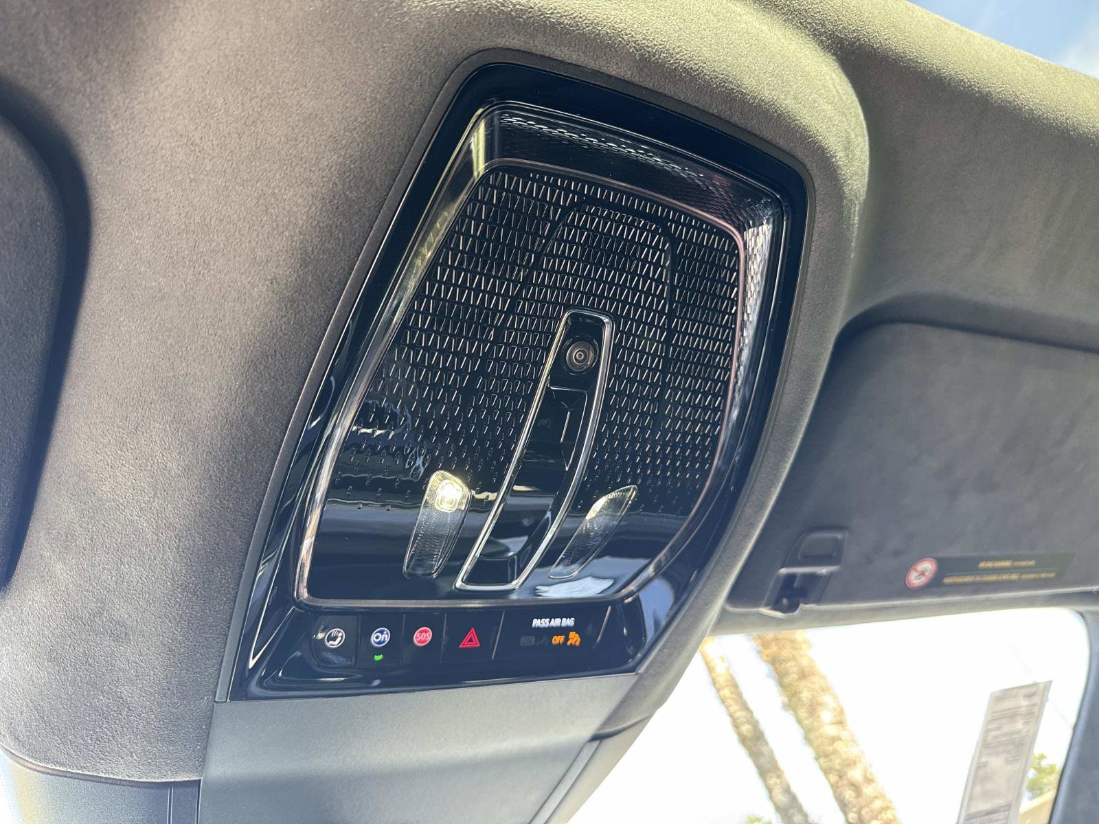 New 2026 Cadillac Escalade IQL Luxury w/ LPO, Floor Liner Package AWD/4WD image 37
