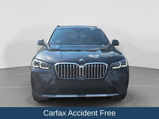 Used 2022 BMW X3 xDrive30i w/ Premium Package 2 (ZPA) AWD/4WD image 3