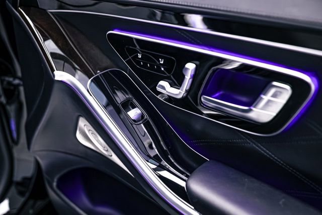 Used 2024 Mercedes-Benz Maybach S 580 Maybach S 580 image 32