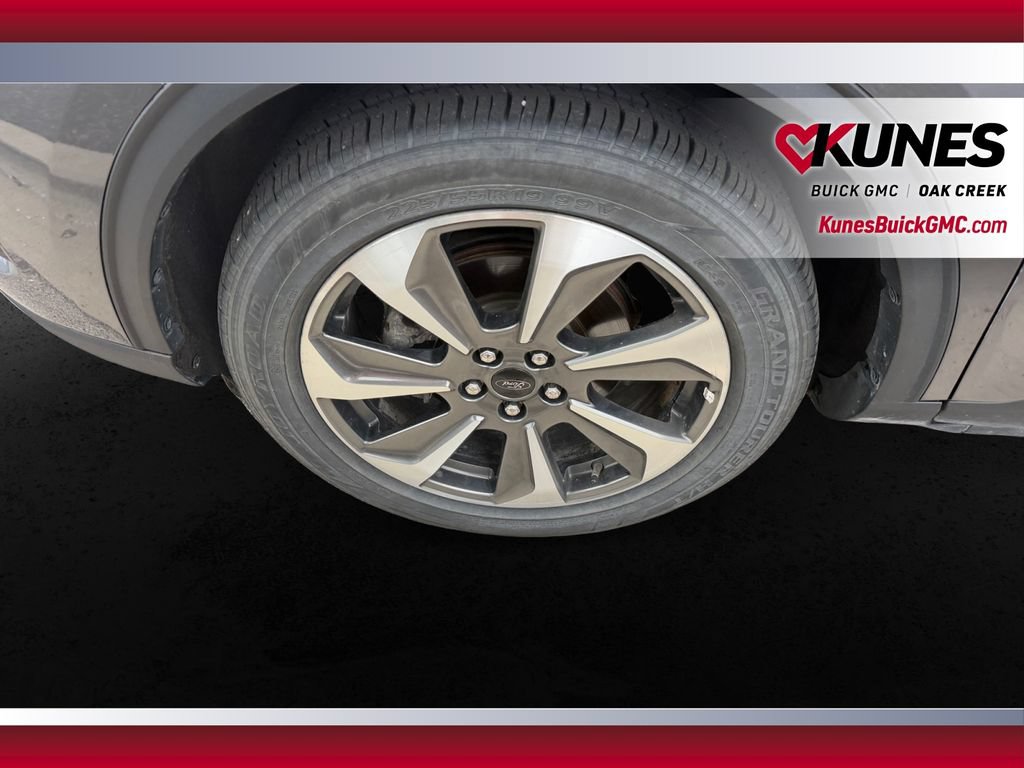 Used 2023 Ford Escape Platinum AWD/4WD image 13