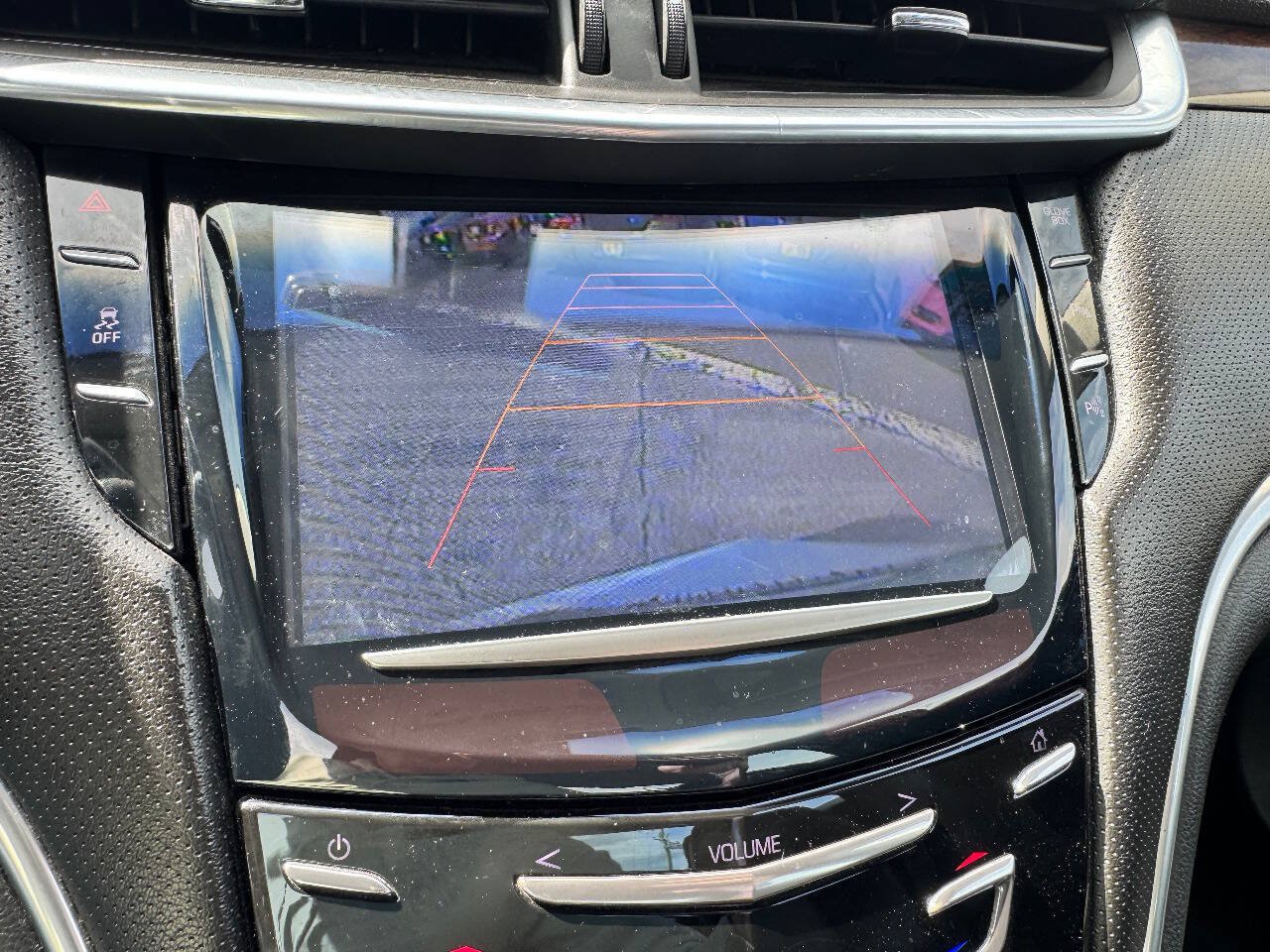 Used 2015 Cadillac XTS Luxury FWD image 21