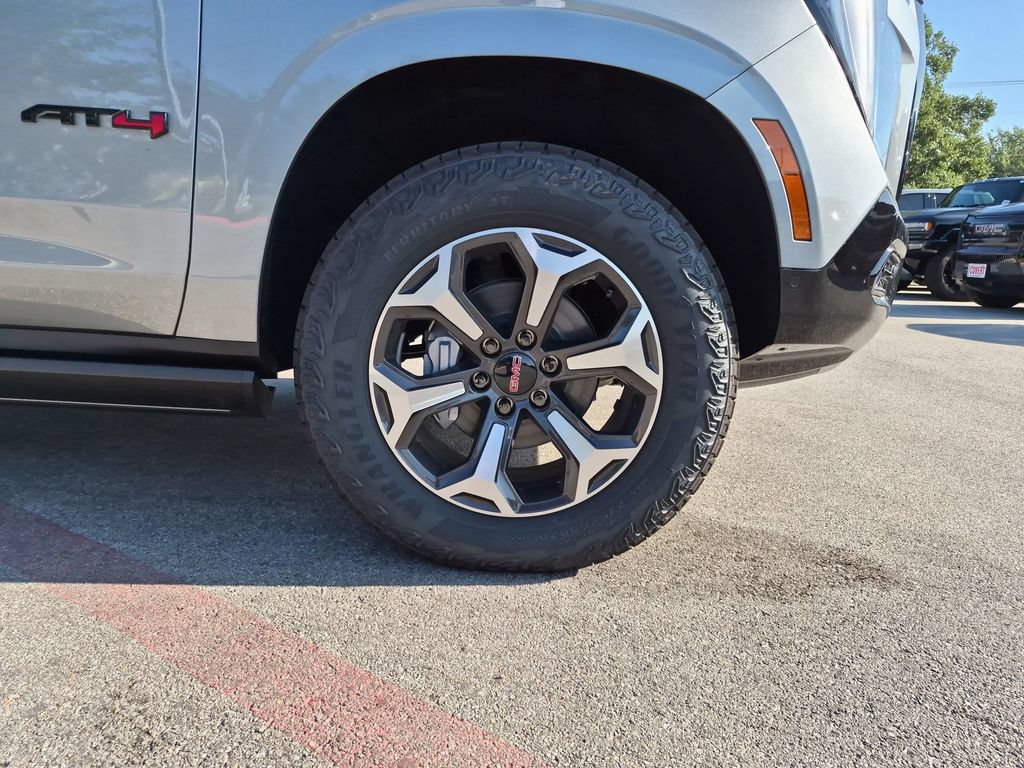 New 2026 GMC Yukon XL AT4 Ultimate AWD/4WD image 32