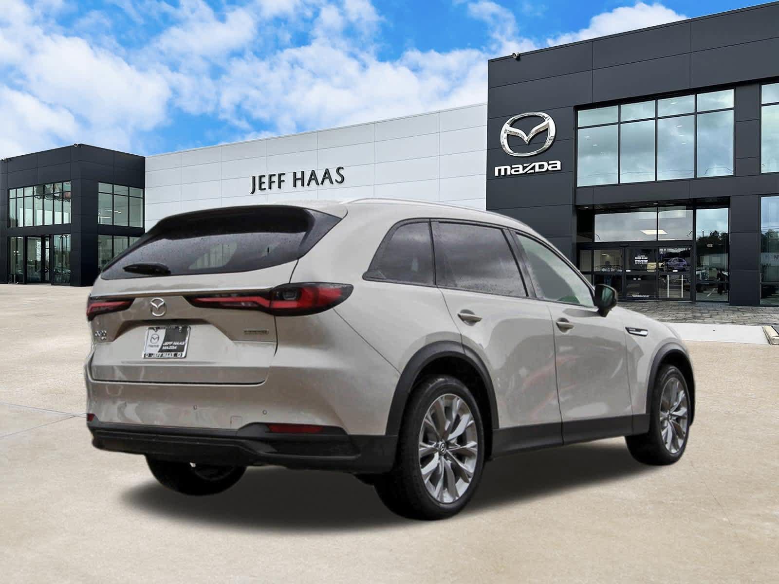 Certified 2026 MAZDA CX-90 3.3 Turbo w/ Preferred Package AWD/4WD image 3