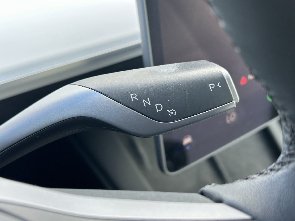Used 2023 Tesla Model 3 Standard Range RWD image 29