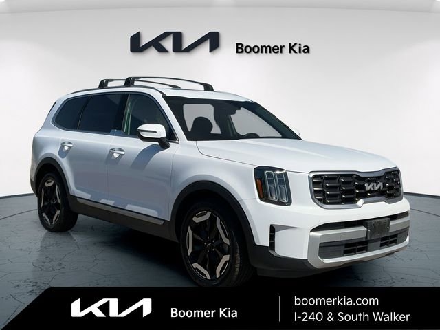 Certified 2025 Kia Telluride S AWD/4WD image 3