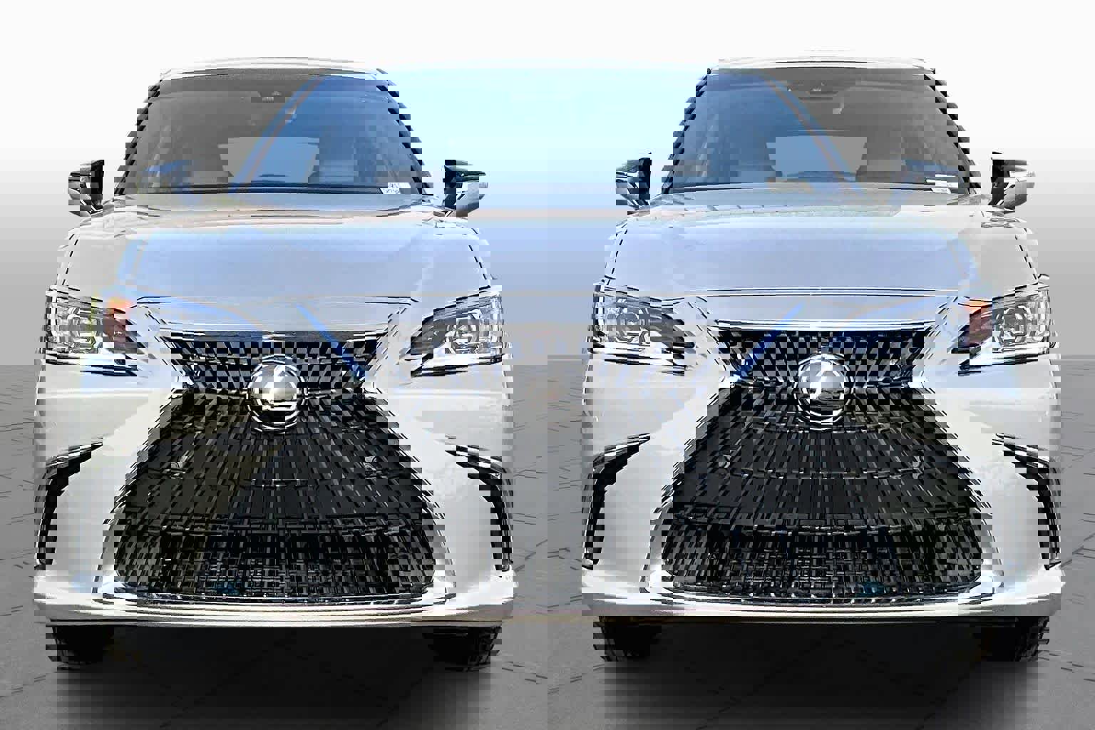 New 2025 Lexus ES 350 w/ Premium Package image 3