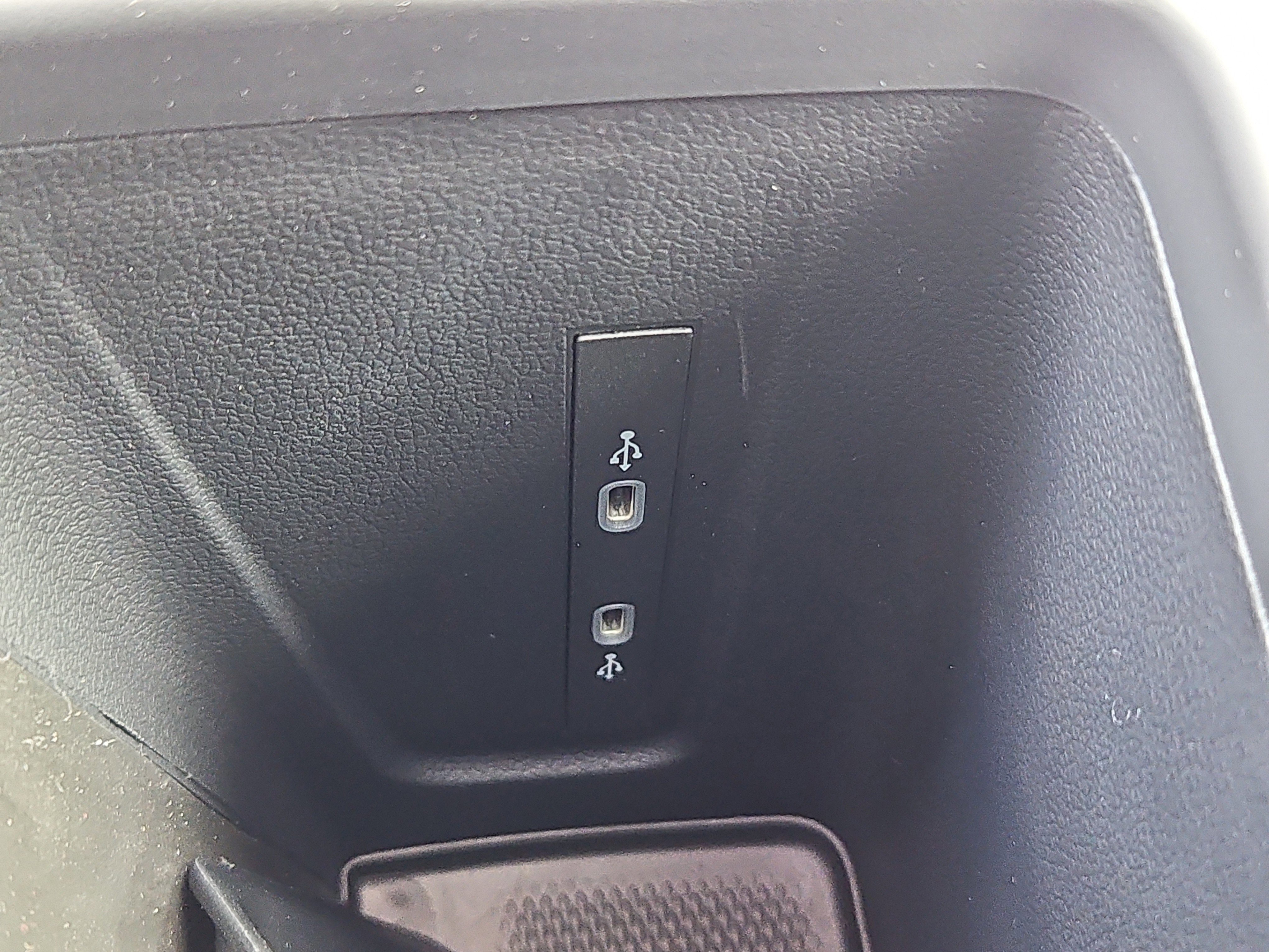 New 2026 Volkswagen Tiguan SE image 11