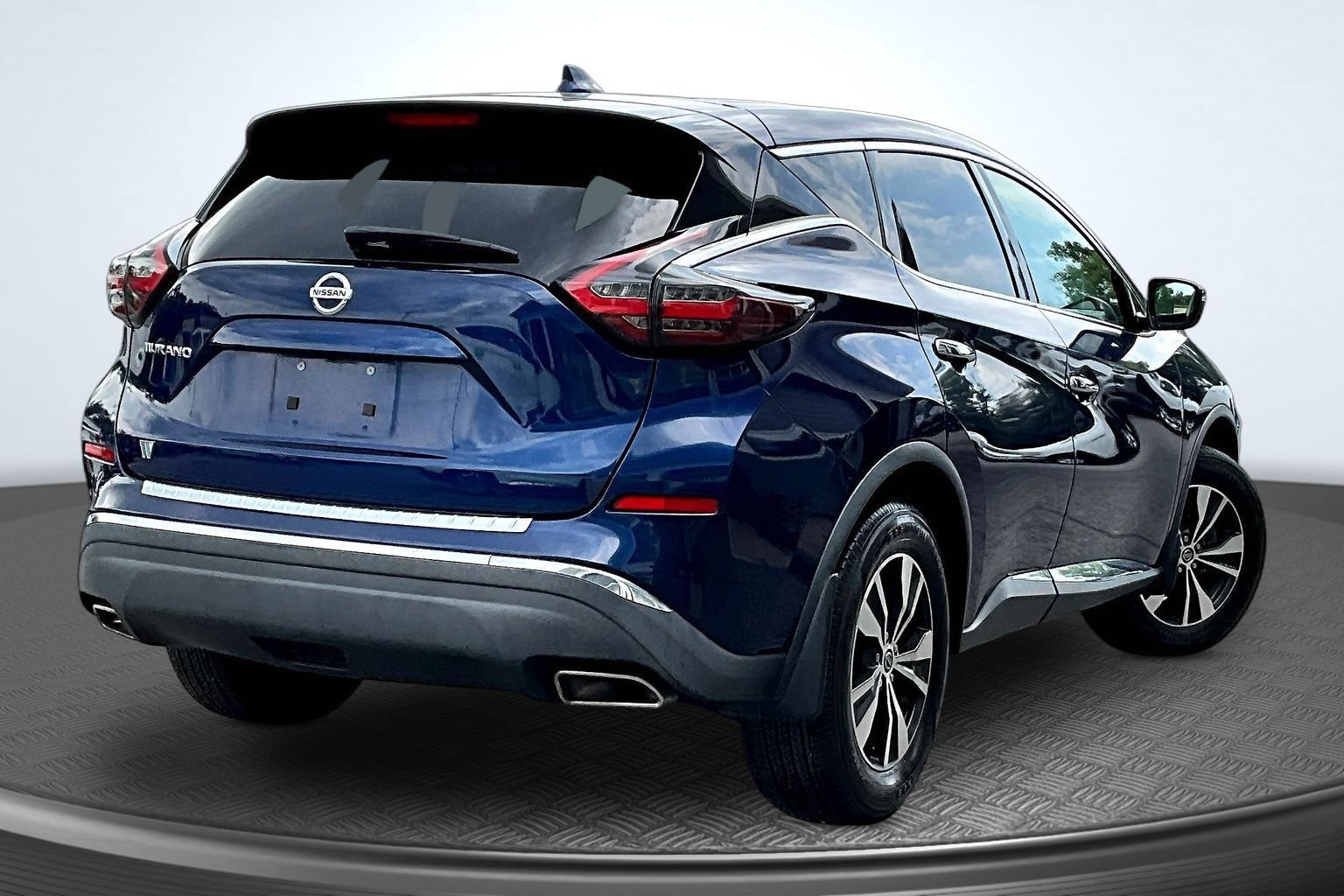 Used 2019 Nissan Murano S FWD image 5