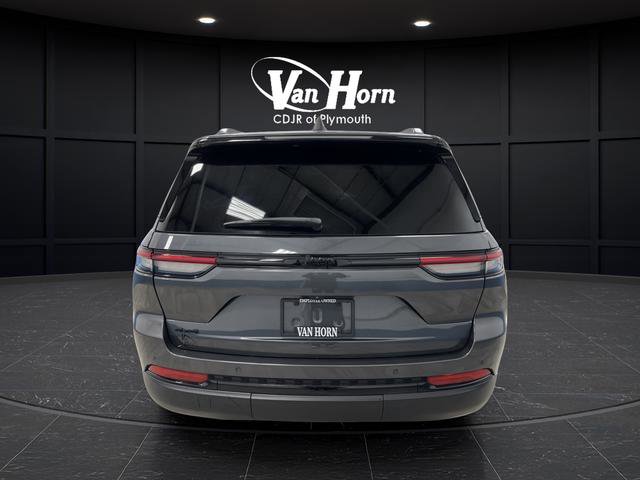 Used 2023 Jeep Grand Cherokee Altitude image 12