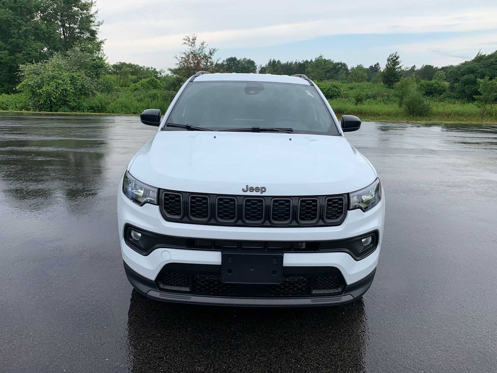 New 2026 Jeep Compass Latitude AWD/4WD image 2