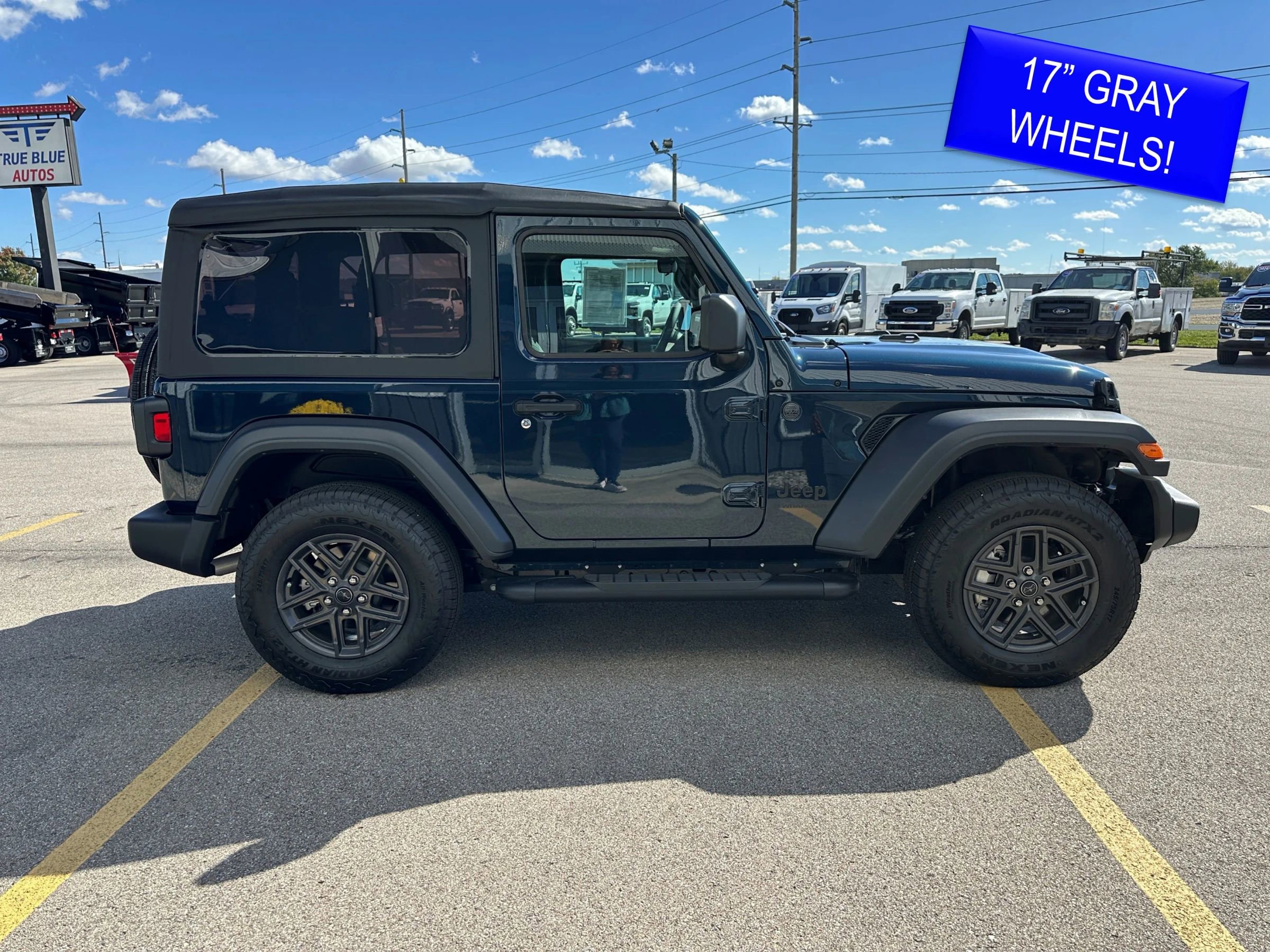 Used 2025 Jeep Wrangler Sport image 2