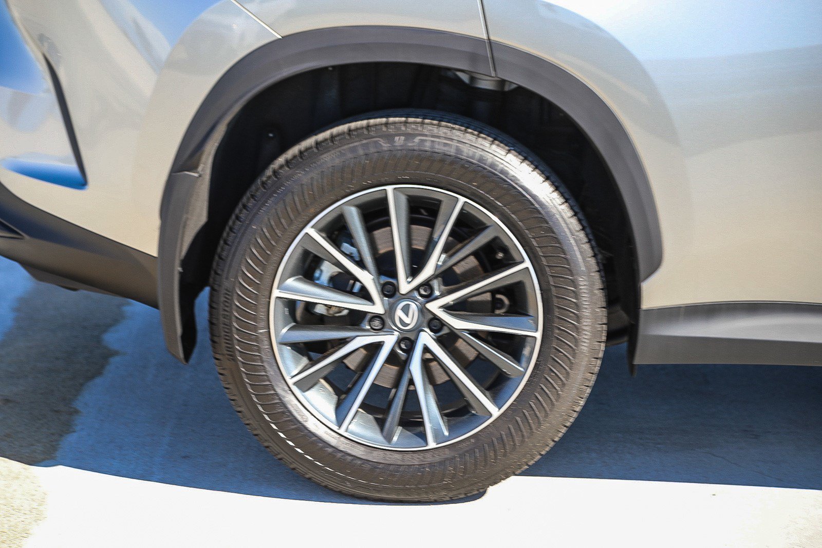 Certified 2026 Lexus NX 350h AWD w/ Accessory Package (2T) image 11