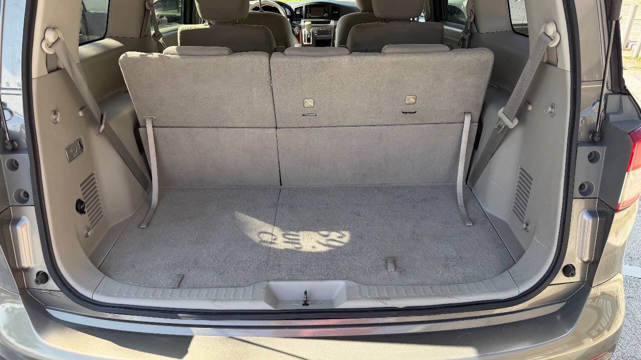 Used 2017 Nissan Quest SV FWD image 17