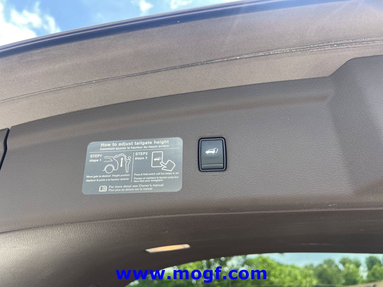 Used 2019 INFINITI QX50 Essential w/ Sensory Package AWD/4WD image 25