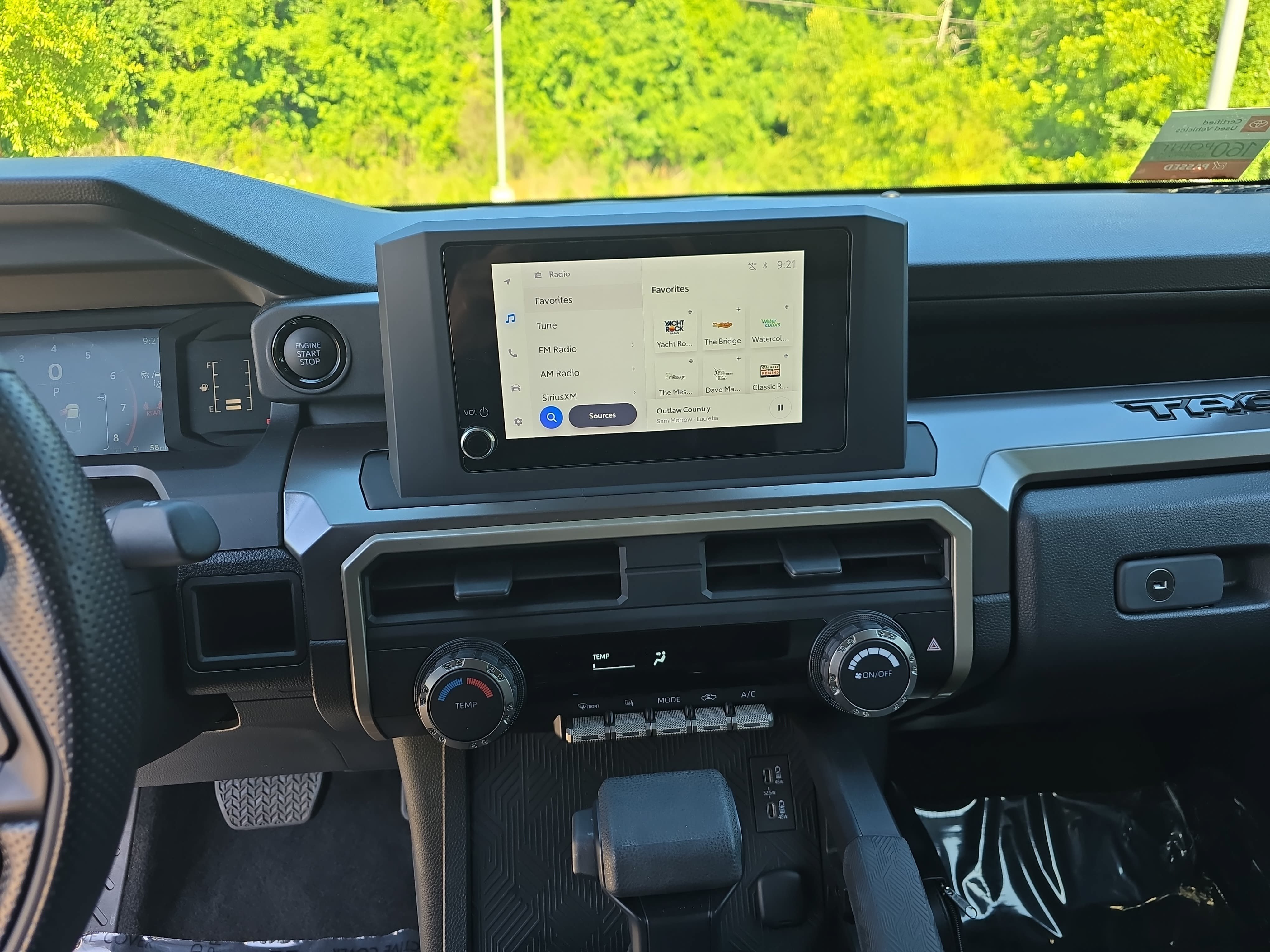 Certified 2024 Toyota Tacoma SR5 AWD/4WD image 21