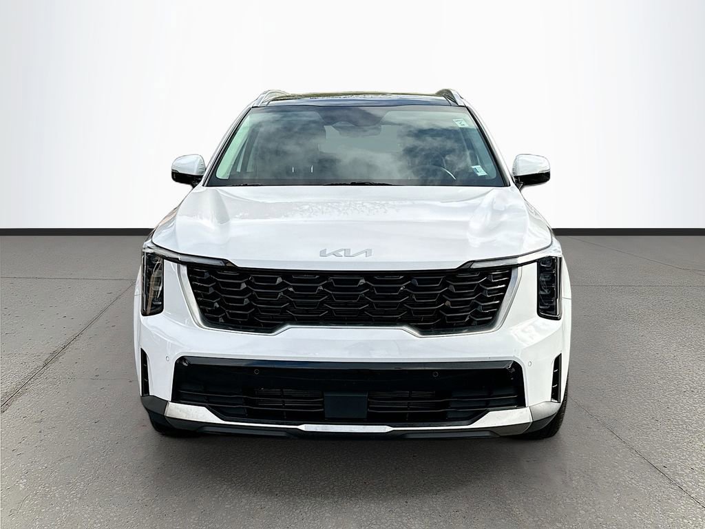 Certified 2025 Kia Sorento S w/ Panoramic Sunroof Package image 2