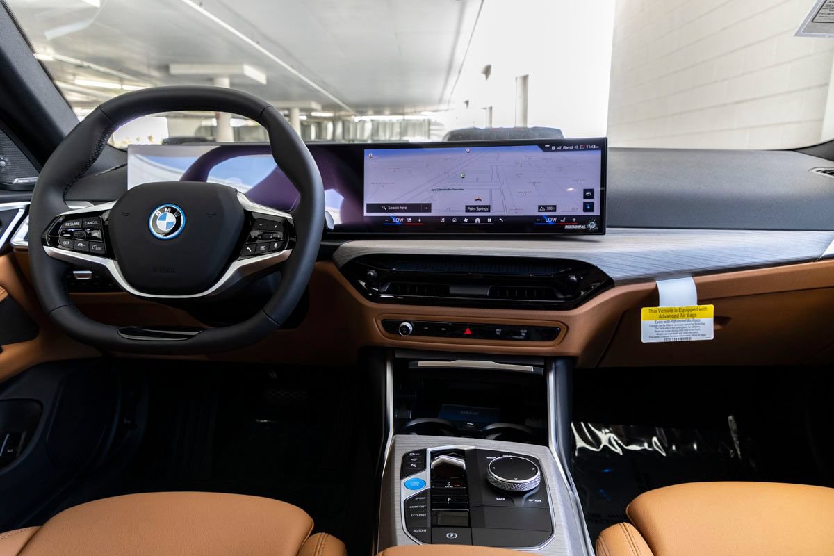 New 2026 BMW i4 eDrive40 w/ Premium Package RWD image 11