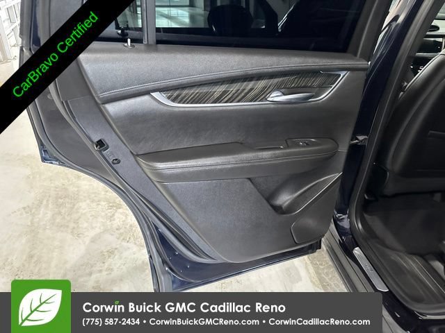 Used 2021 Cadillac XT6 Premium Luxury AWD/4WD image 17